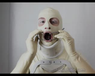 Lady Arrakis - Sterile White Jawspreader Lady Arrakis - Sterile White Jawspreader