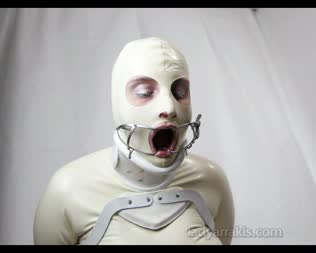 Lady Arrakis - Sterile White Jawspreader Lady Arrakis - Sterile White Jawspreader