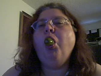 Bbw Shows You Hove To Eat A Pickle - Bbw nurse vicki shows you how she eats a pickle and sucks it and makes love to it with her mouth a very oral clip!