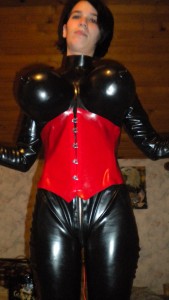 Latex Misstres With Diving Mask - Latex **** with diving mask&torpedo tits catsuit