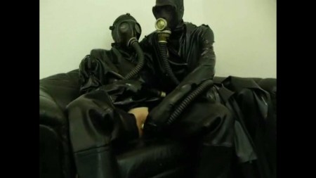 Rubber Leila Media - Bizarre Gasmask Pleasure