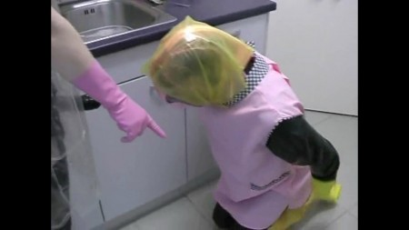 Rubber Leila Media - Bizarre Strap On Plastic Housewife Rubber Leila Media - Bizarre Strap On Plastic Housewife
