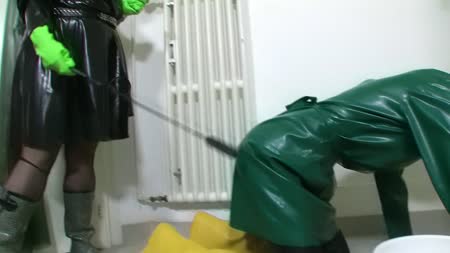 Rubber Leila BP - Pissing Latex Mistress Part 1 Of 2 Rubber Leila BP - Pissing Latex Mistress Part 1 Of 2