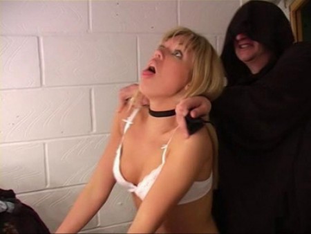 ANNABELLESFANTASY - BELLE AND KUMI STRANGLED