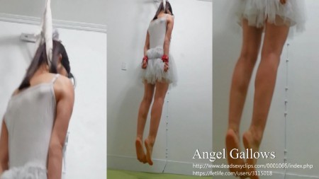 Angel Dancing All Camera Version - 『 all performances are real. 』

 like an angel, whose life is about to fade away,
performing the swan song in the air. 

please buy our videos
so that we can continue to create a better movie for you :)

~ angel gallows group ~

**** this video has only camera view , not full camera version ****