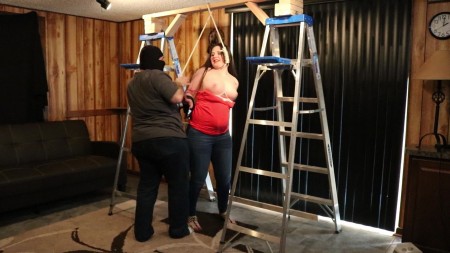 Gallows Games - Blue Jeans Hangin Gallows Games - Blue Jeans Hangin