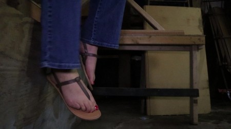 Gallows Games - Nyssa Nevers Hangs Gallows Games - Nyssa Nevers Hangs